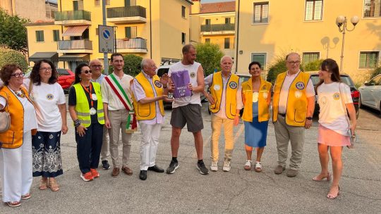 La staffetta Lions per la Pace lascia il distretto Ta3
